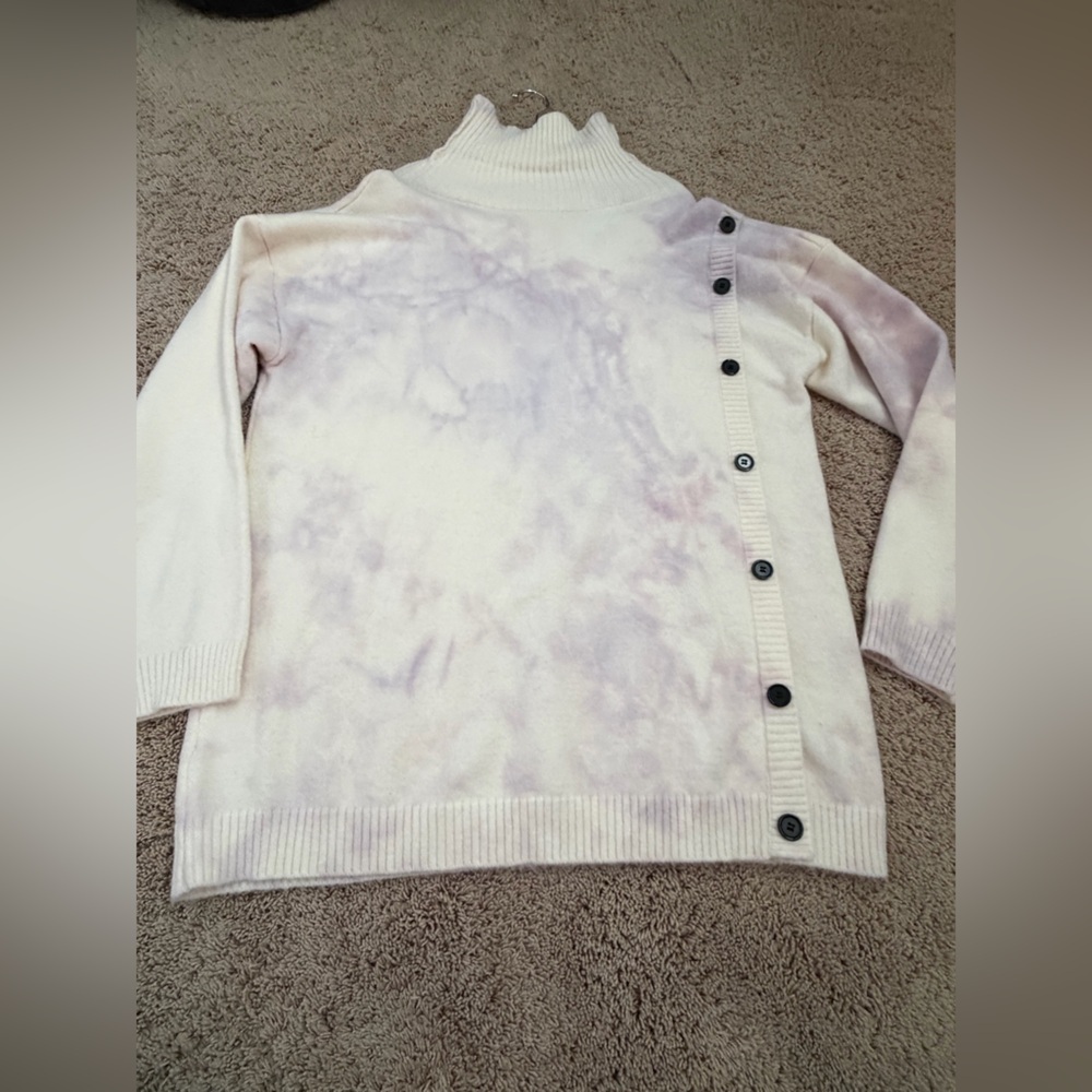 New large Anthropologie flat white buttoned long sweater Cream purple tie dye